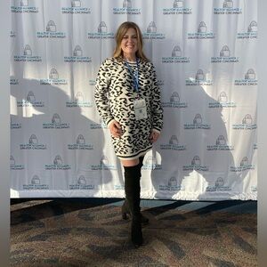 EUC Lovers + Friends Closing In Knit Sweater Dress Snow Leopard NWT MED